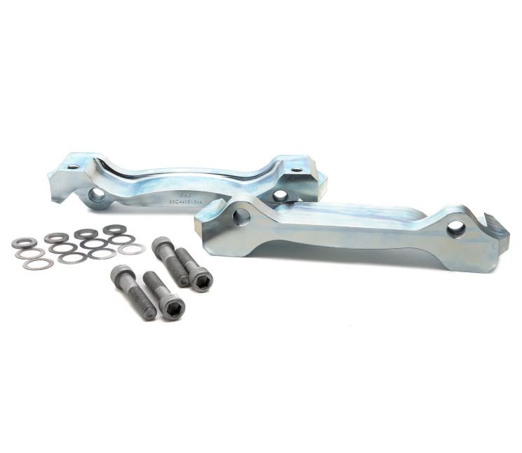 Alcon 2022+ Toyota Tundra Front Brake Kit (BKF1559K82)