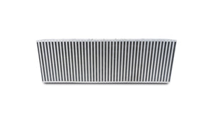Intercooler de flujo vertical vibrante de 30 pulgadas. Ancho x 10 pulgadas. Alto x 3,5 pulgadas. Grueso (12851)
