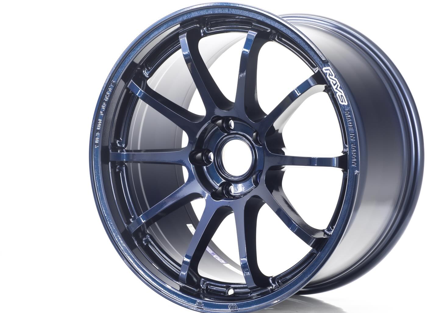 Gram Lights 57NR 18x9.5 +38 5x114.3 Eternal Blue Pearl Wheel