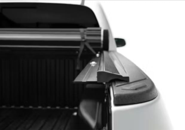 Truxedo 2022+ Toyota Tundra 6ft. 6in. Sentry Bed Cover - With Deck Rail System (1564301)