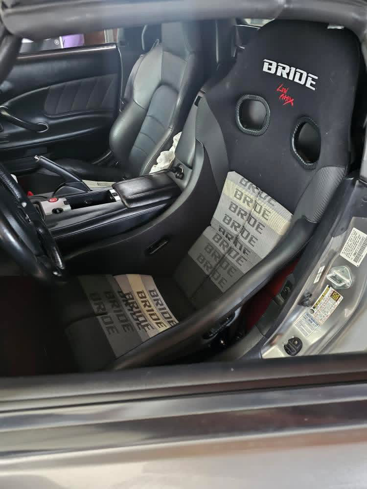 Bride Zieg IV Wide FRP Bucket Seat in Gradation *FIA Approved*