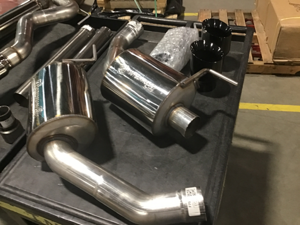 AWE 2024 Ford Mustang GT Fastback S650 RWD Touring Catback Exhaust w/ Dual Diamond Black Tips — Scratch & Dent