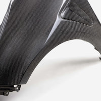 Guardabarros de carbono seco estilo OE Seibon 2023 Toyota GR Corolla
