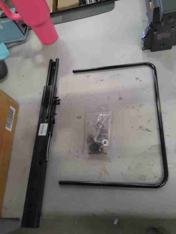 Recaro Sportster GT Seat Slider Track Kit (Inside Bar w/o Tabs) — Incomplete: Missing one of the rails