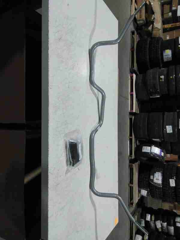 Whiteline 02-06 Acura RSX Front 22mm Heavy Duty Adjustable Sway Bar — Scratch & Dent