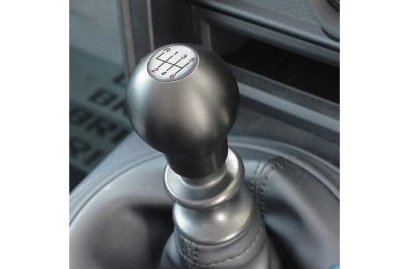 Cusco 17+ Toyota 86 / 13+ Subaru BRZ / 13-17 Scion FR-S / Perilla de cambio deportiva negra OD 44 mm (cus965 760 BA)