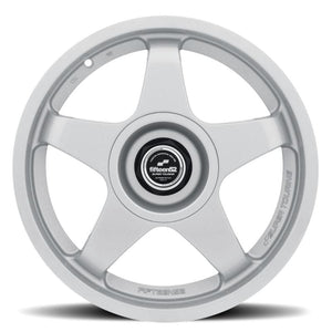 quince52 Chicane 18x8.5 5x108/5x112 45mm ET 73.1mm Rueda plateada de velocidad de diámetro central (STCSS-88558+45)