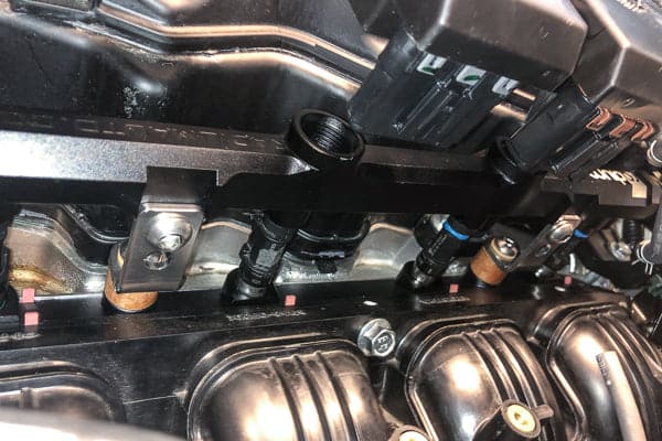 Kit de inyección de puerto de radio | 2017+ Honda Civic tipo R (20-0428)