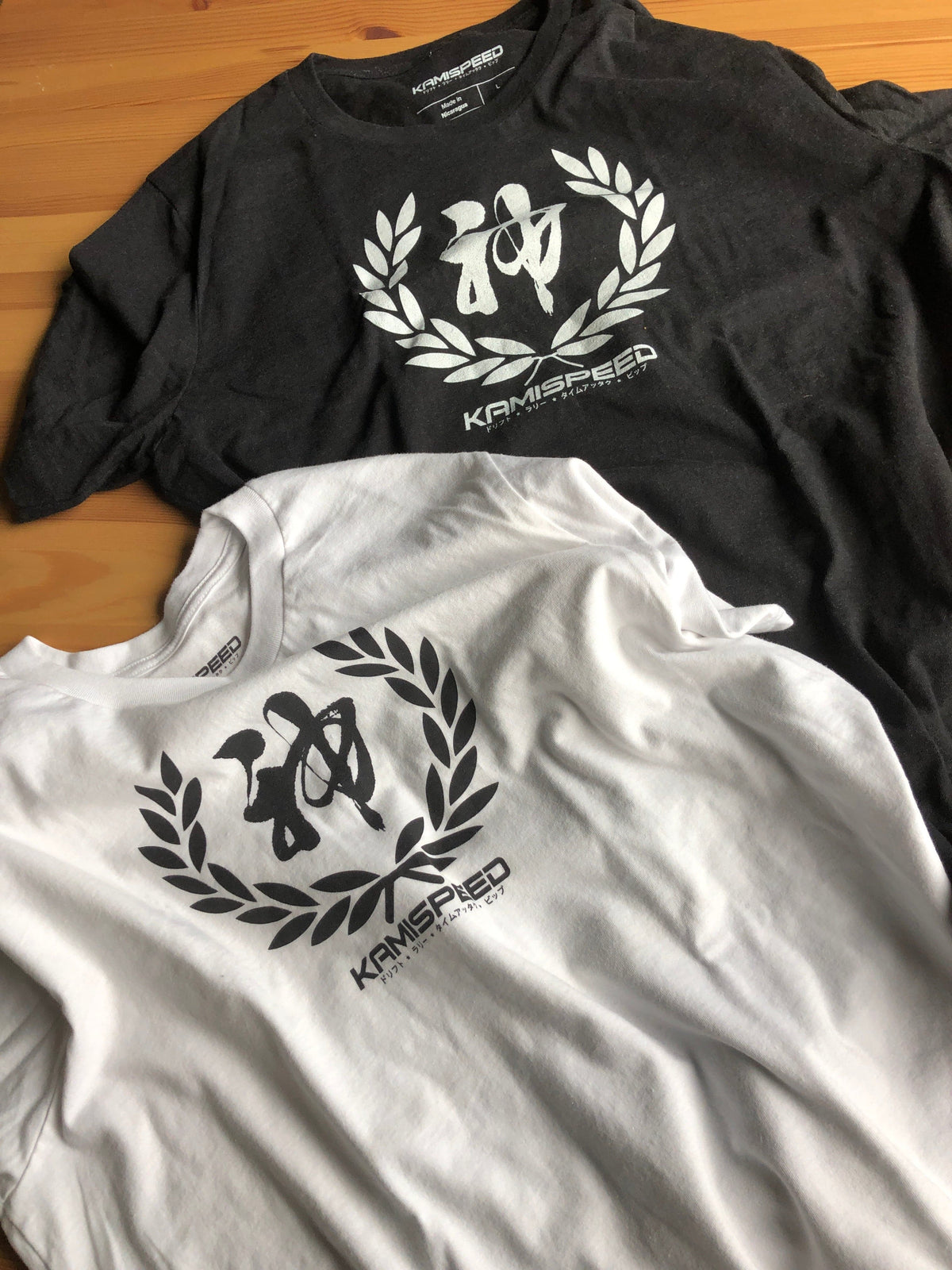 Camiseta Kanji "Pursuit of Speed" de Kami Speed